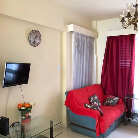 Nice And Cozy Flat Near The Sea * Larnaca